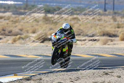 media/Jan-12-2025-CVMA (Sun) [[be1d2b16e3]]/Race 2-Supersport Middleweight/